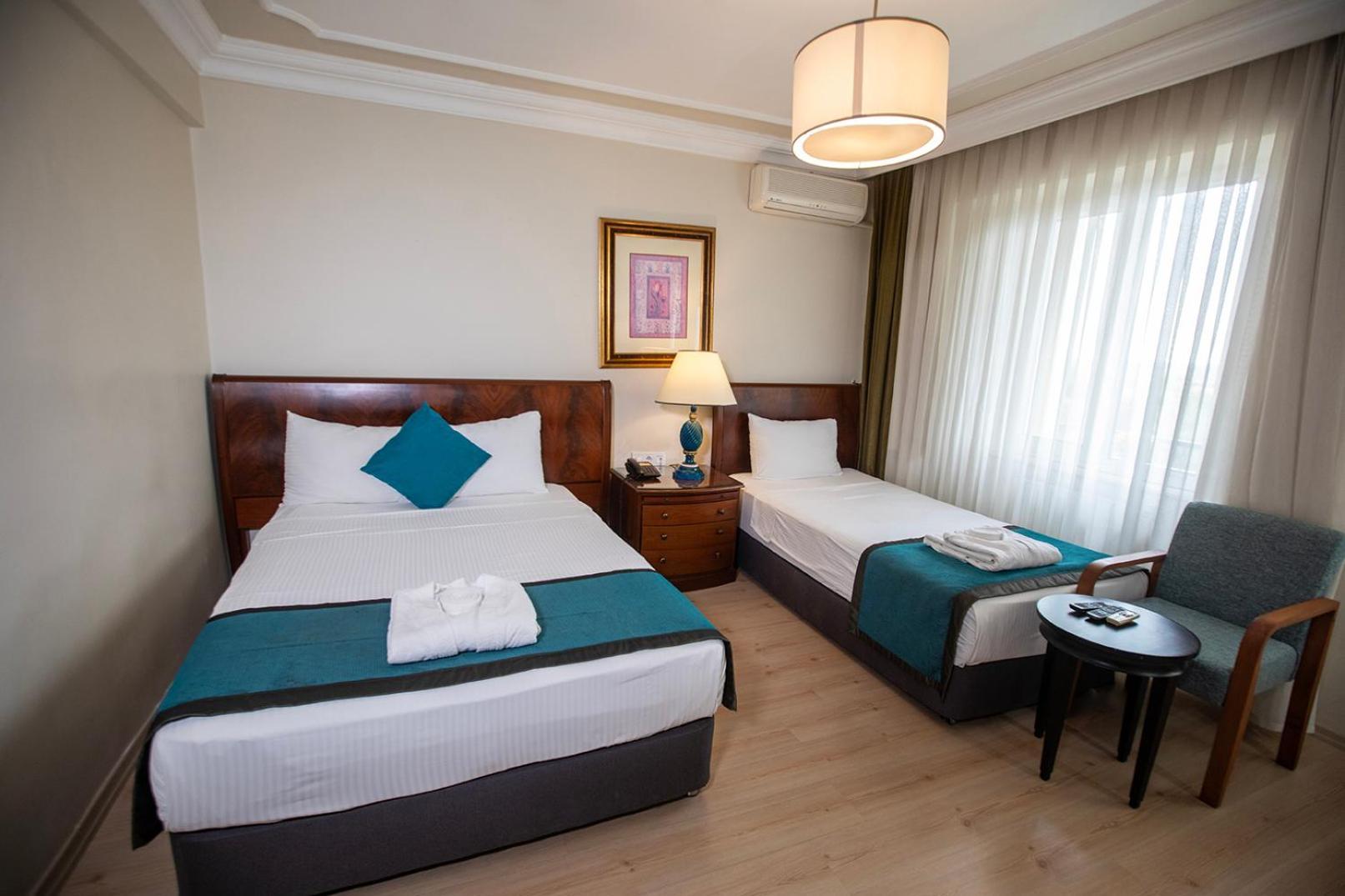Hotel Simsek Edirne Luaran gambar